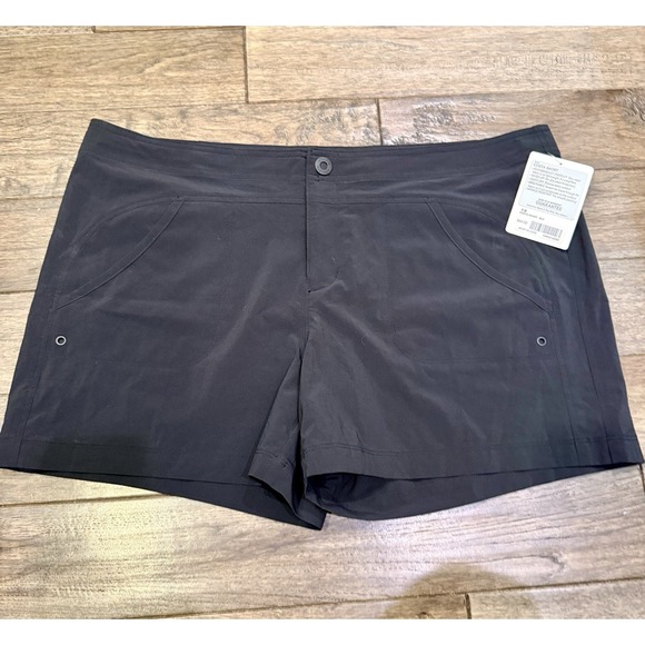 Athleta Pants - New Athleta Costa Shorts Women's Size 16 Black